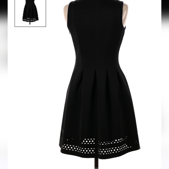 WOMEN'S ANN TAYLOR LITTLE BLACK COCKTAIL CUTOUT DRESS SIZE 10 $179 - Picture 2 of 2
